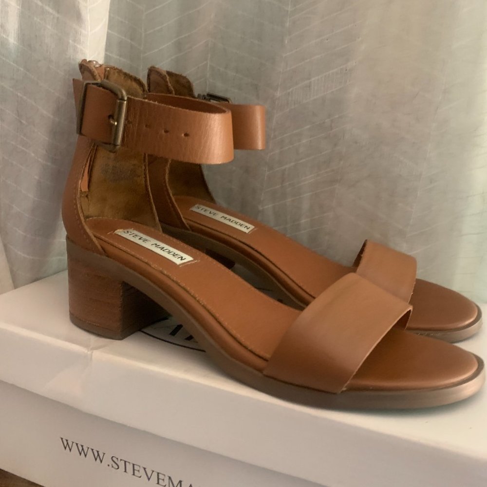 Steve Madden 1/2 inch heels